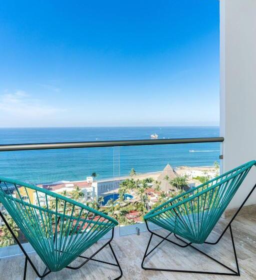 اتاق لوکس با چشم‌انداز دریا, Krystal Puerto Vallarta