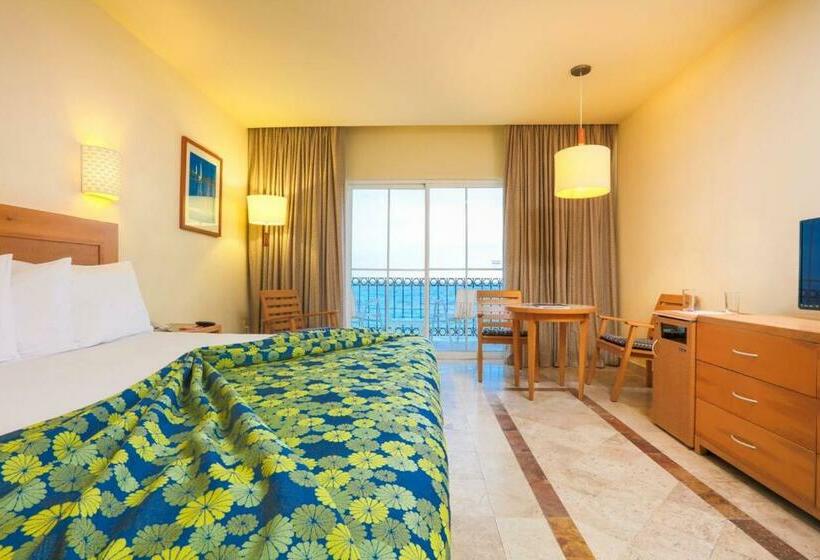 اتاق استاندارد با چشم‌انداز دریا, Krystal Puerto Vallarta