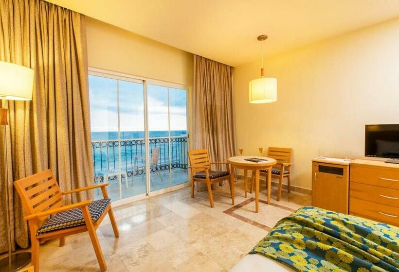 اتاق استاندارد با چشم‌انداز دریا, Krystal Puerto Vallarta
