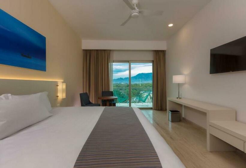 اتاق استاندارد با تخت بزرگ, Krystal Puerto Vallarta