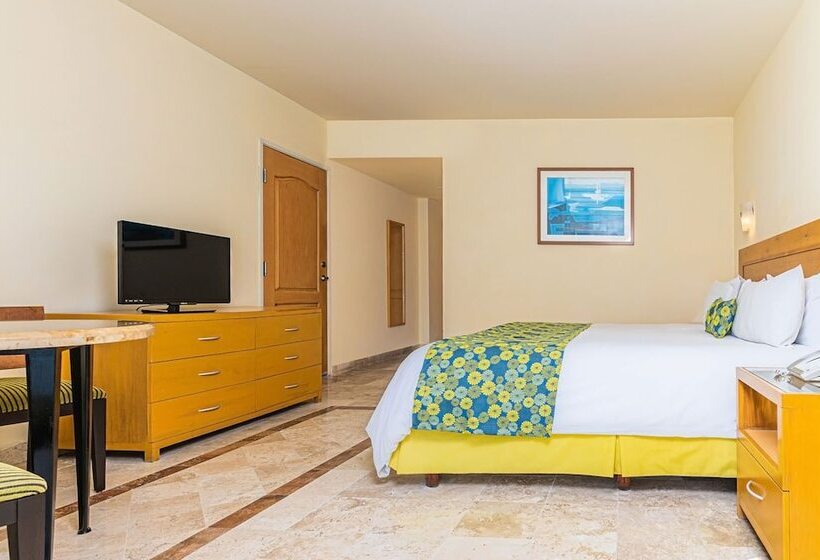 اتاق استاندارد با چشم‌انداز باغ, Krystal Puerto Vallarta