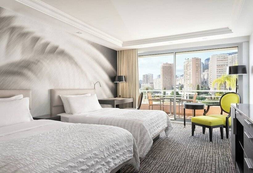 اتاق لوکس با چشم‌انداز دریا, Le Méridien Beach Plaza