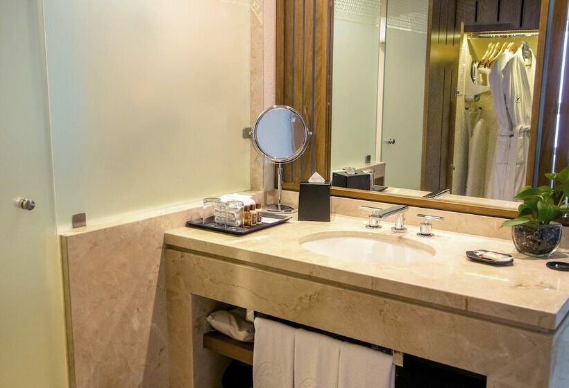 اتاق استاندارد در طبقه همکف, Sheraton Buganvilias Resort & Convention Center