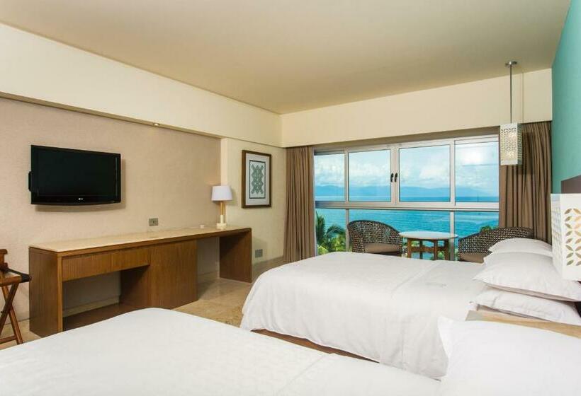 اتاق لوکس با چشم‌انداز, Sheraton Buganvilias Resort & Convention Center