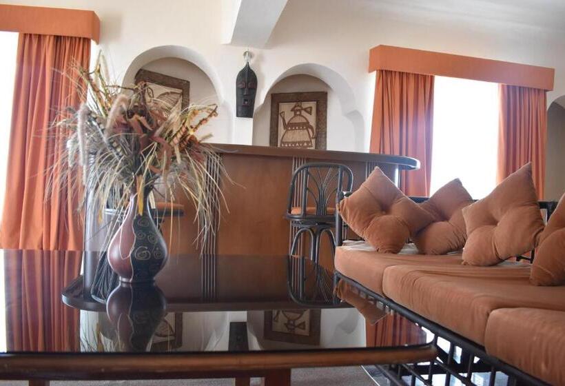 Junior Suite z Tarasem, Villablanca Garden Beach