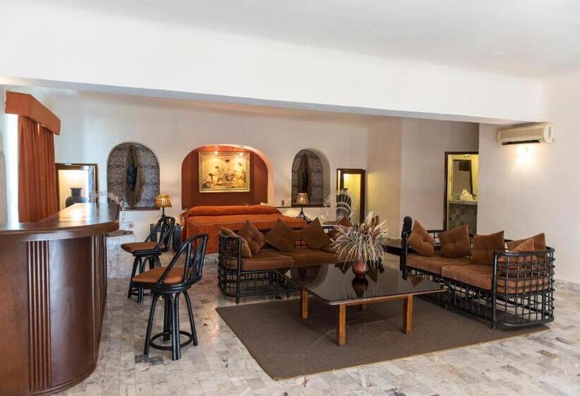 Junior Suite z Tarasem, Villablanca Garden Beach
