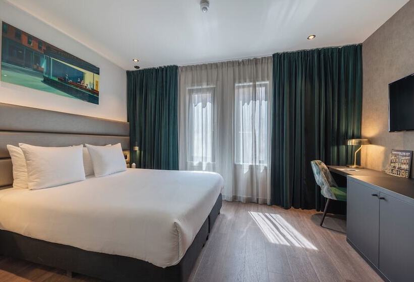 Номер Комфорт, Boutique Hotel Corona