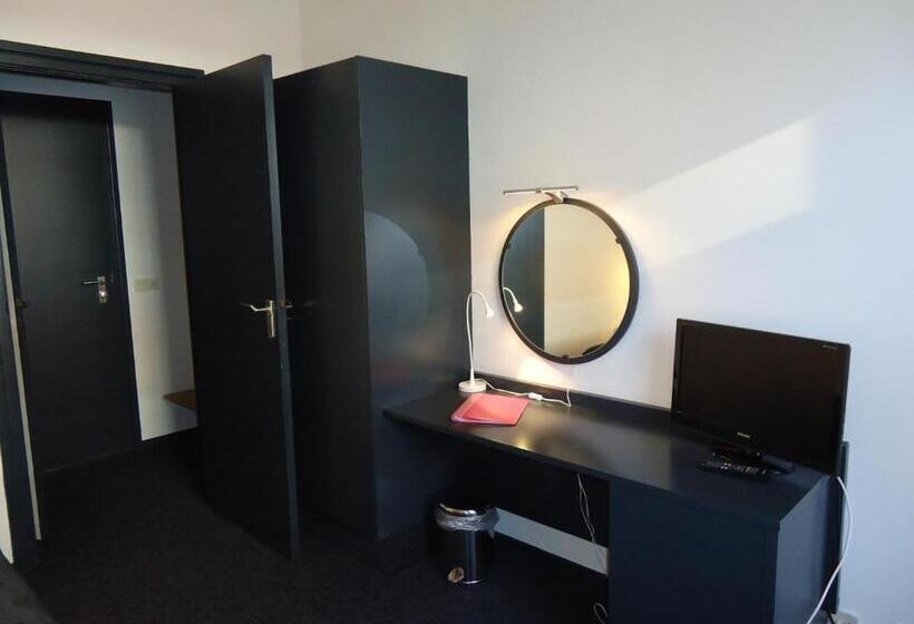 Quarto standard, Café Restaurant De Posthoorn