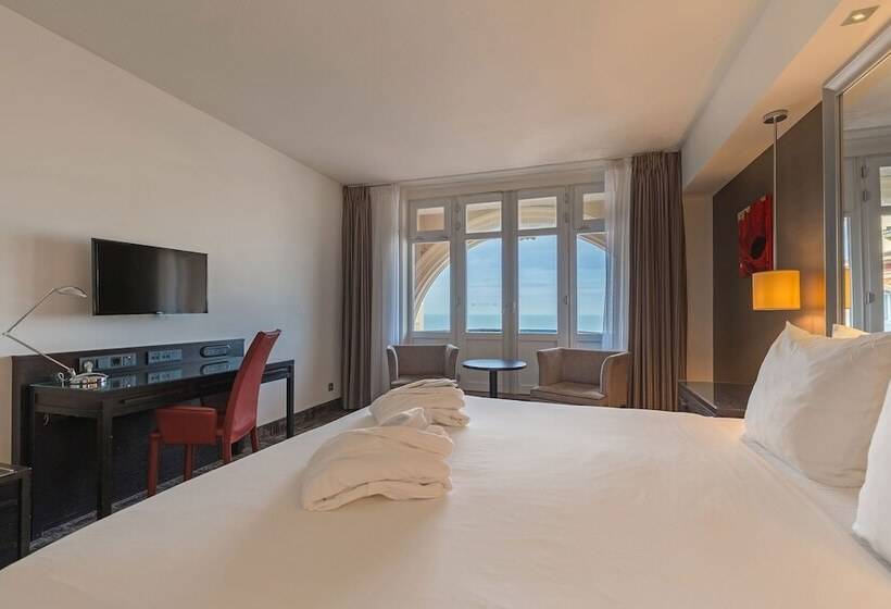 Superior Room Sea View, Grand Hotel Amrâth Kurhaus The Hague Scheveningen