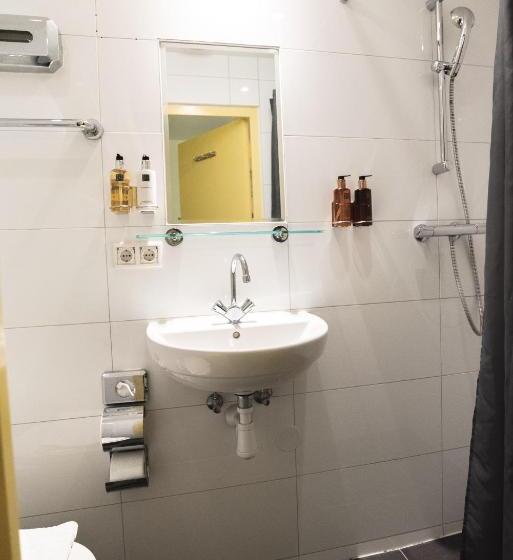 Standart Oda, Hoksbergen