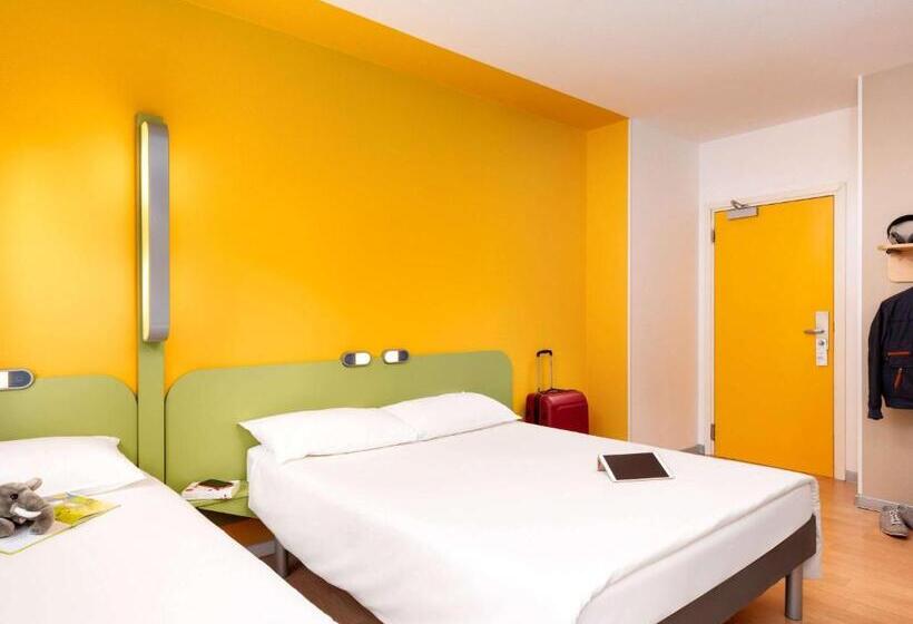 Семейный Номер, Ibis Budget Warszawa Centrum