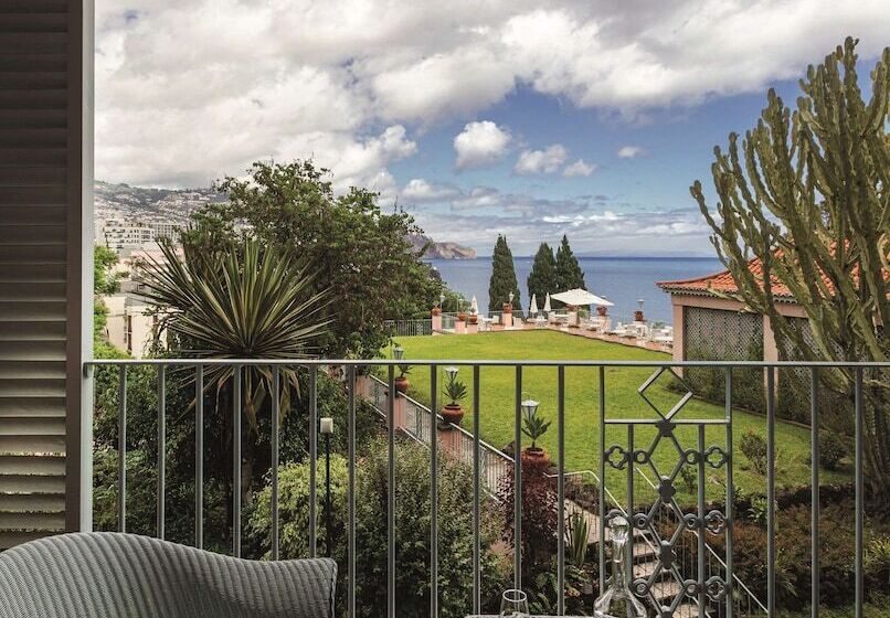 Номер Superior, Reid S Palace, A Belmond Hotel, Madeira