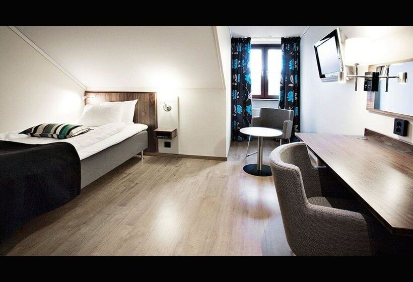 اتاق استاندارد یک نفره, Clarion Collection Hotel Kung Oscar