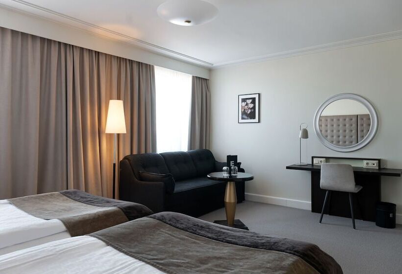 اتاق خانوادگی, Elite Stadshotellet Luleå