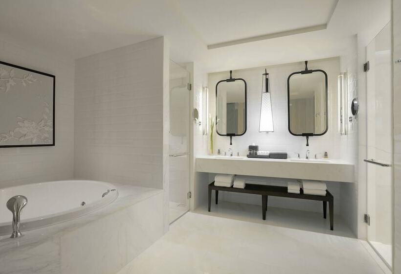 프레지덴셜 스위트, Hua Hin Marriott Resort And Spa