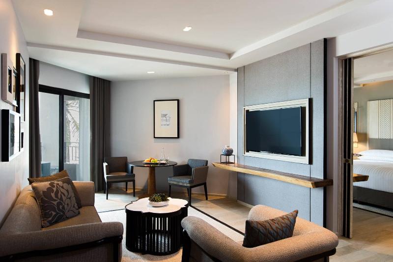 스위트 킹사이즈 침대, Hua Hin Marriott Resort And Spa