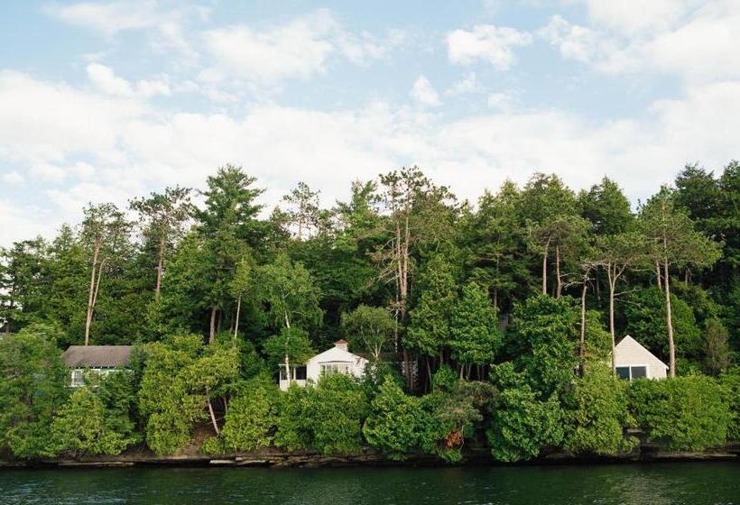Suite with lake view, Basin Harbor