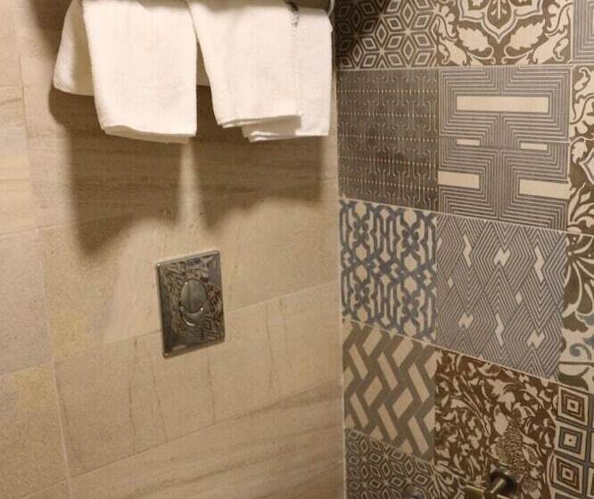 Quarto Deluxe Vista Cidade, Pharaohs