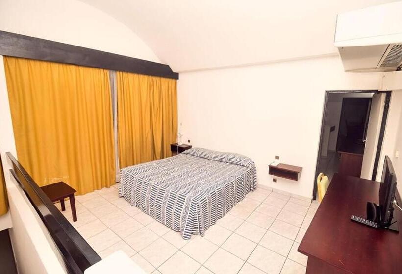 Bungalow Estandar 2 Quartos, Sarakawa