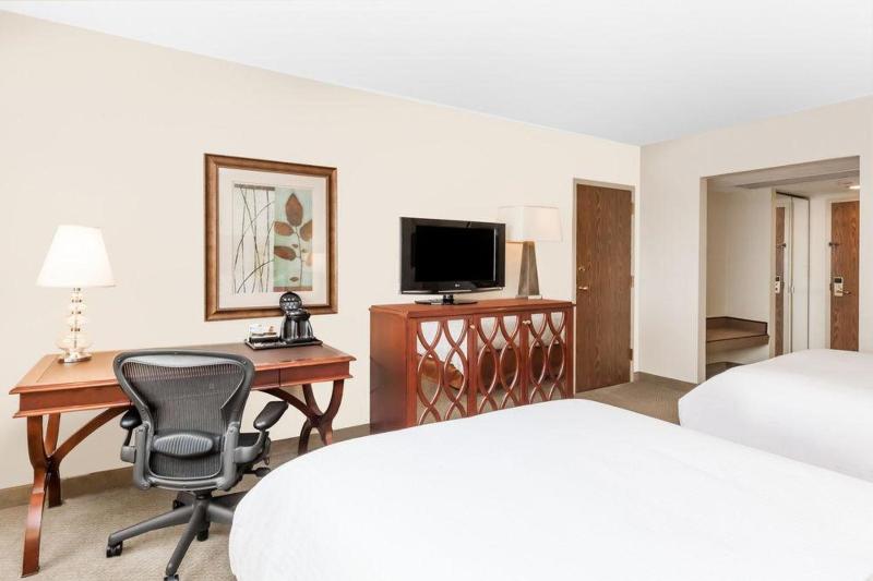 Standard Szoba, Wyndham Indianapolis Airport