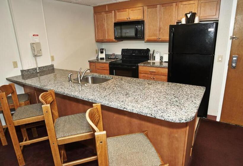 سوییت با چشم‌انداز کوه, Fireside Inn & Suites Gilford