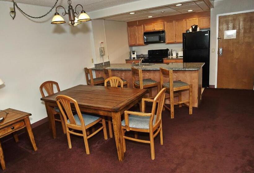 سوییت با چشم‌انداز کوه, Fireside Inn & Suites Gilford