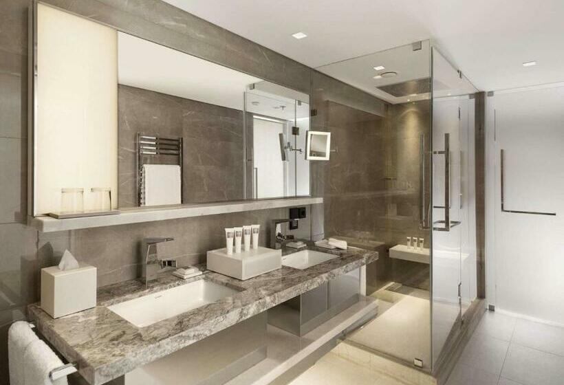 اتاق اجرایی با تخت بزرگ, Swissotel The Bosphorus Istanbul