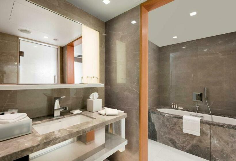 سوئیت دولوکس با چشم‌انداز, Swissotel The Bosphorus Istanbul