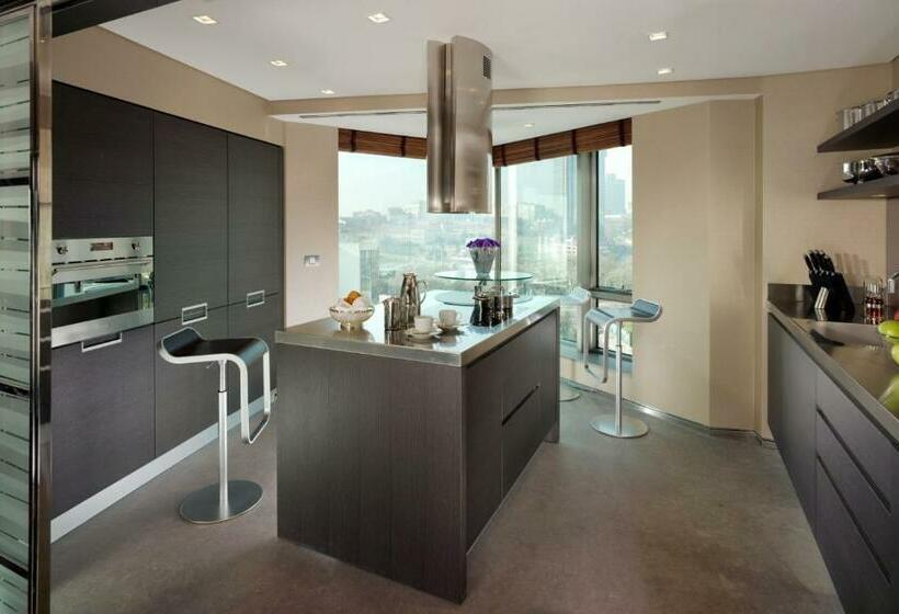استودیوی استاندارد, Swissotel The Bosphorus Istanbul