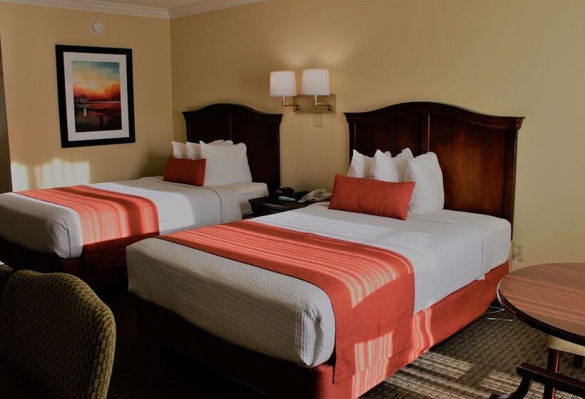 Номер Стандарт 2 Двуспальные Кровати, Best Western Plus Burlington