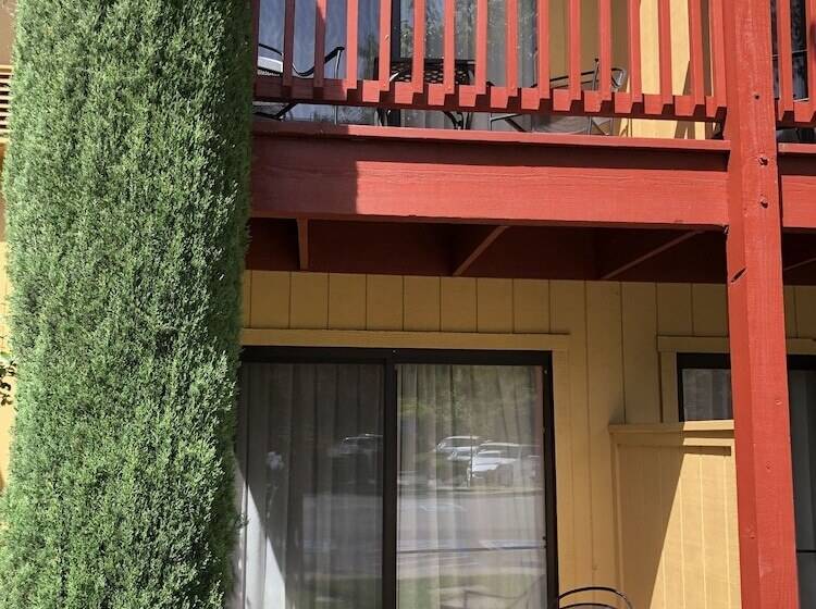 Номер Стандарт Двуспальная Кровать, Best Western Plus Placerville Inn
