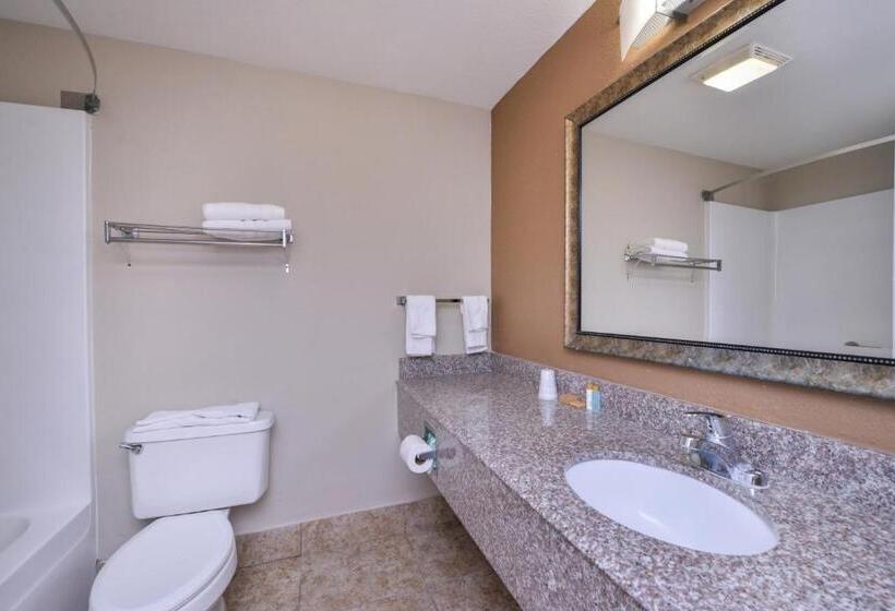 Люкс Адаптированный для Инвалидов, Americas Best Value Inn & Suites Bastrop