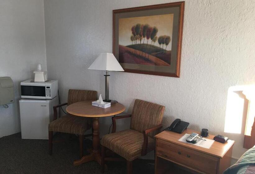 Номер Стандарт, Circle S Lodge