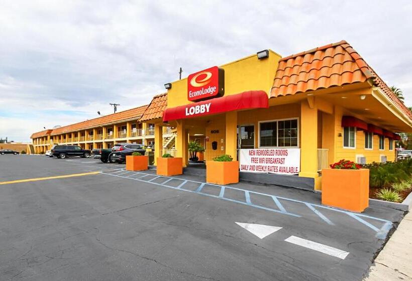 스탠다드 룸 킹사이즈 침대, Econo Lodge San Bernardino I-215