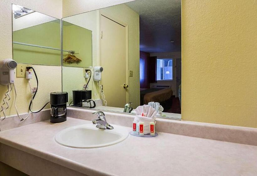 Стандартный Номер Кровать Кинг, Econo Lodge Hurricane Zion Park Area