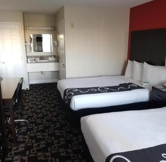 Номер Стандарт, Ramada By Wyndham Oceanside