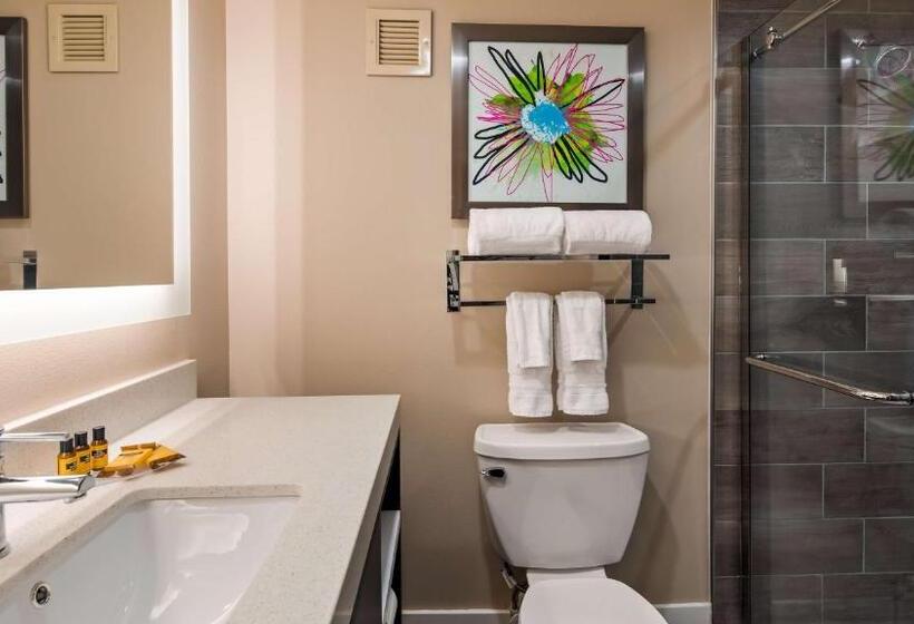 스위트 킹사이즈 침대, Best Western Plus Greenville I385 Inn & Suites