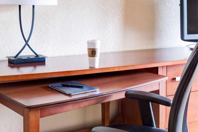 スタンダードルーム, Courtyard By Marriott Rockville