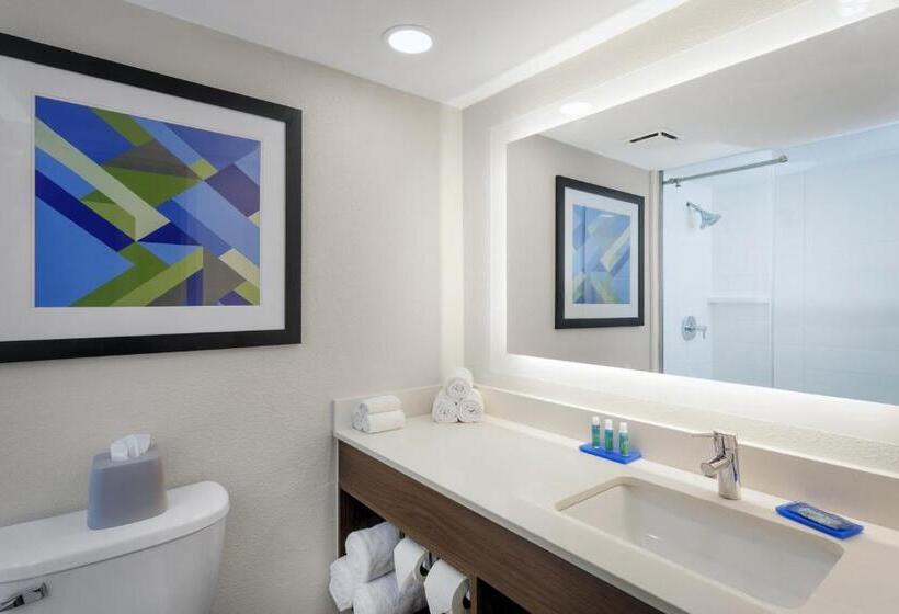 带2个双人床的标准工作室, Holiday Inn Express Exton   Great Valley, An Ihg