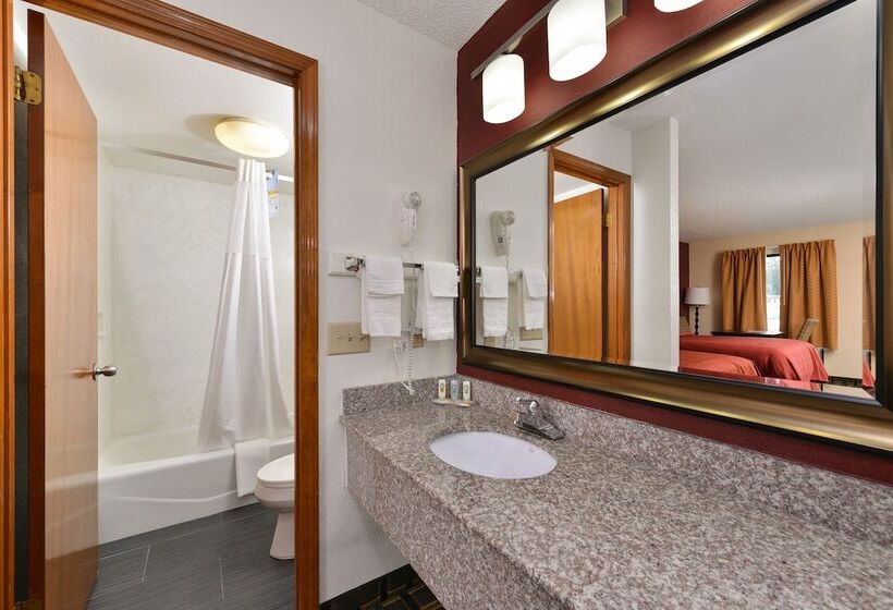 Quarto Estandar 2 Camas Casal, Quality Inn