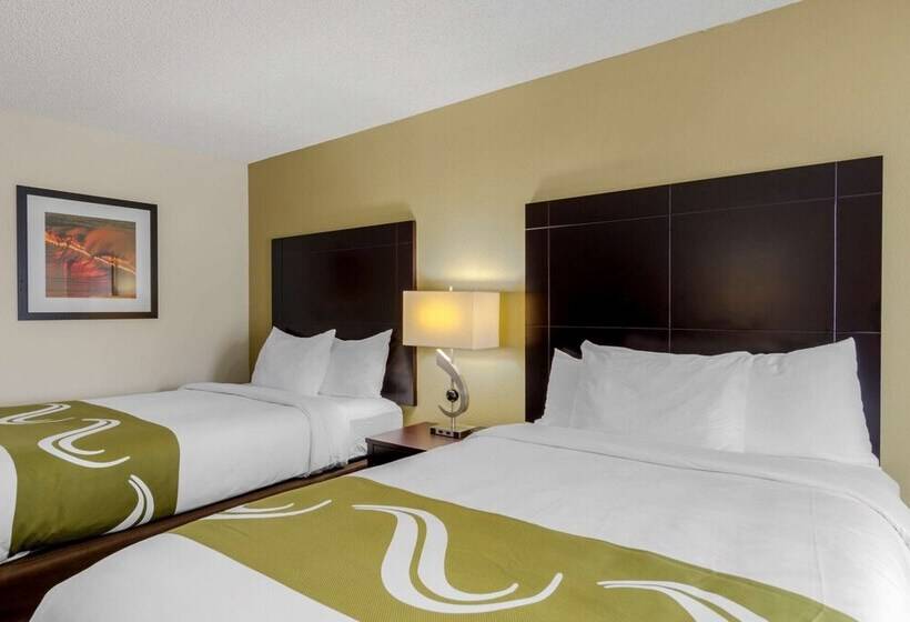 Quarto Estandar 2 Camas Casal, Quality Inn