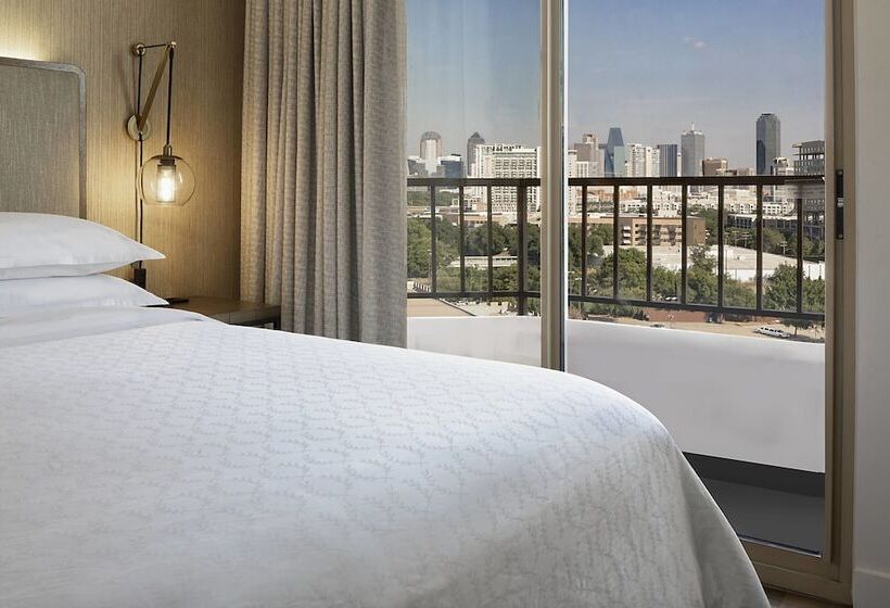 带城市景观的套间, Sheraton Suites Market Center Dallas