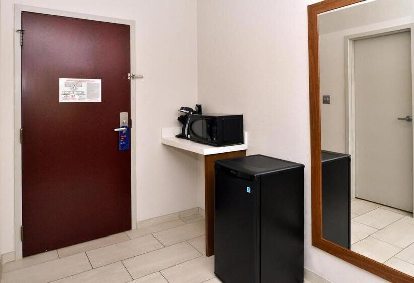 장애인을 위한 스탠다드 룸, Holiday Inn Express Blowing Rock South, An Ihg