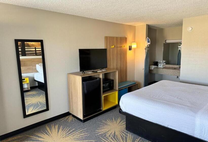 Стандартный Номер Кровать Кинг, Days Inn By Wyndham Cloverdale Greencastle