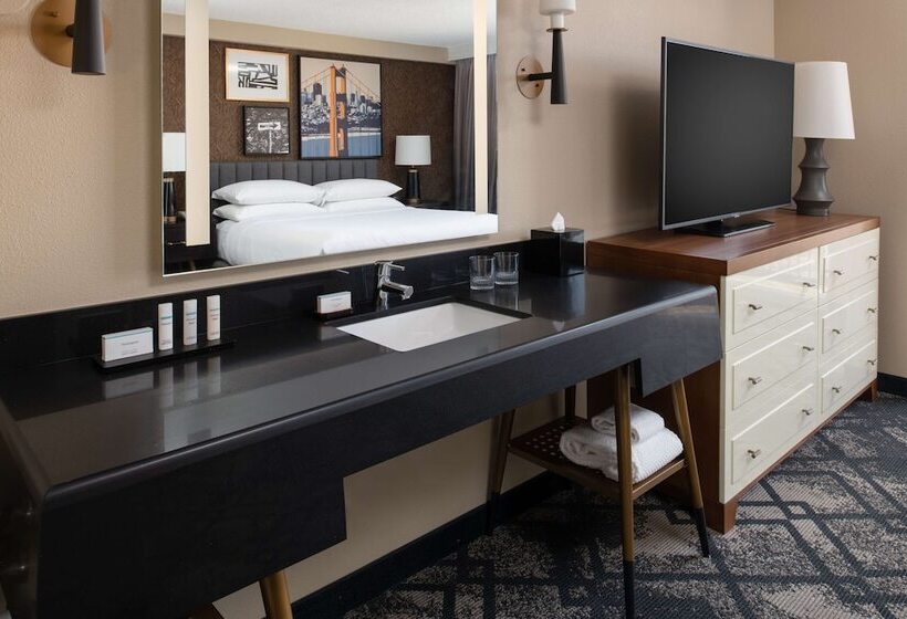 Люкс, Embassy Suites San Francisco Airport   South San Francisco