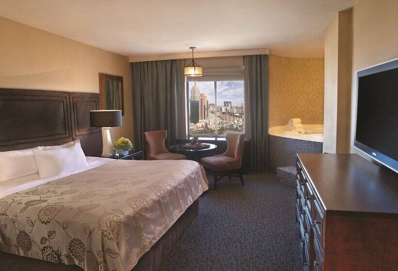 اتاق سوپریور با تخت بزرگ, Excalibur Hotel & Casino