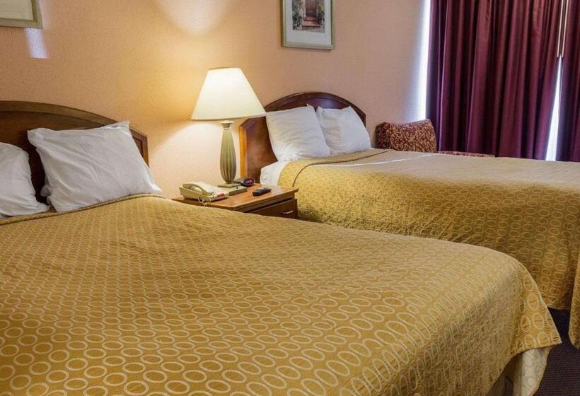 장애인을 위한 퀸사이즈 스탠다드 룸, Rodeway Inn Colonial Heights I95