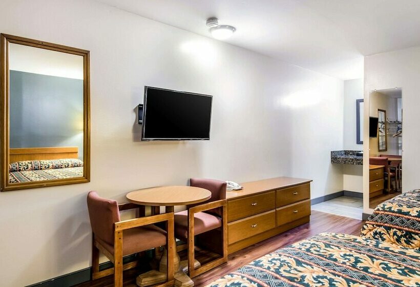 Номер Стандарт 2 Двуспальные Кровати, Rodeway Inn Richmond South