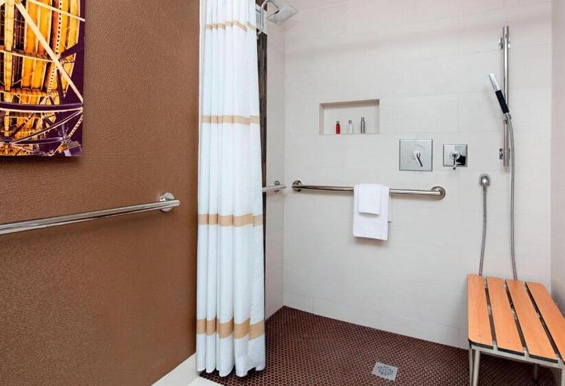Standard Szoba, Baton Rouge Marriott