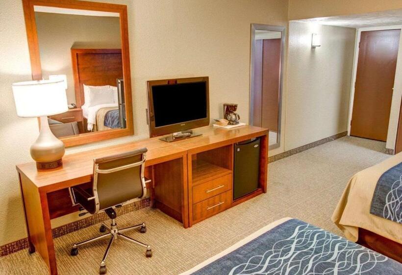 اتاق استاندارد با 2 تخت دوبل, Comfort Inn Conference Center